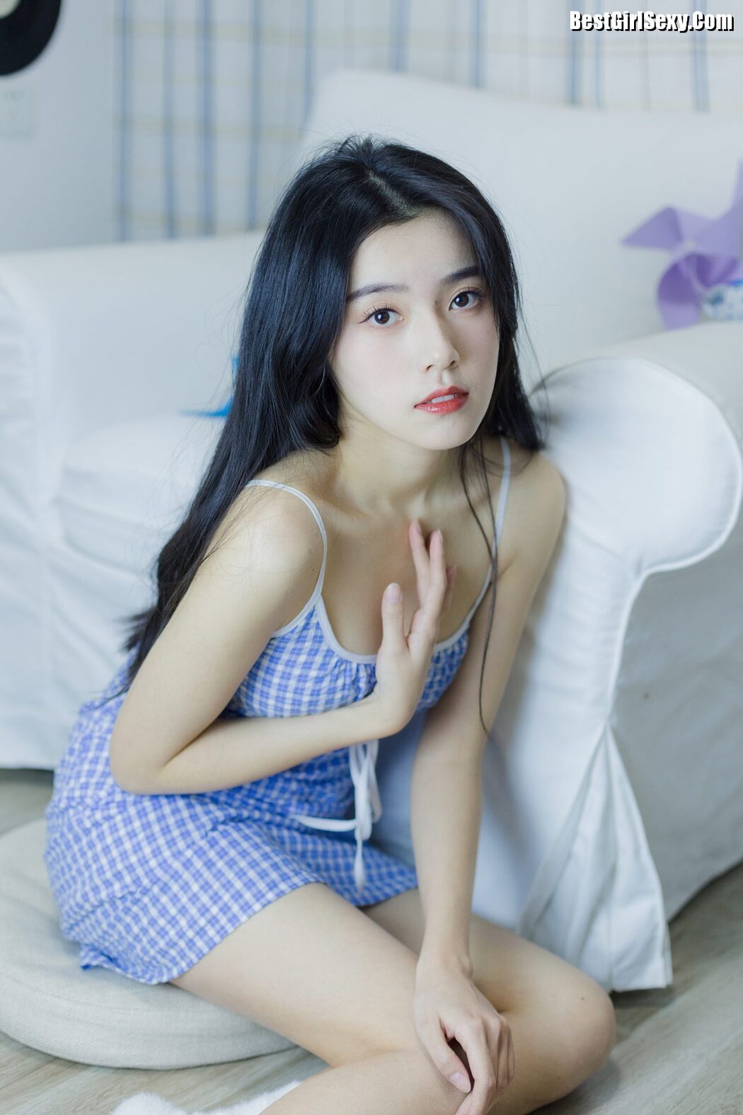 YiTuYu艺图语 Vol.4102 Jing Jing Jing