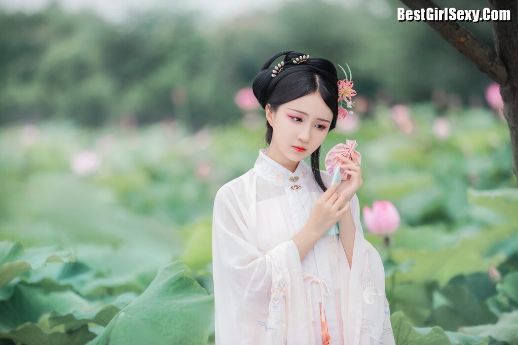 YiTuYu艺图语 Vol.4121 Qi Luo Sheng De Xiao Su Su