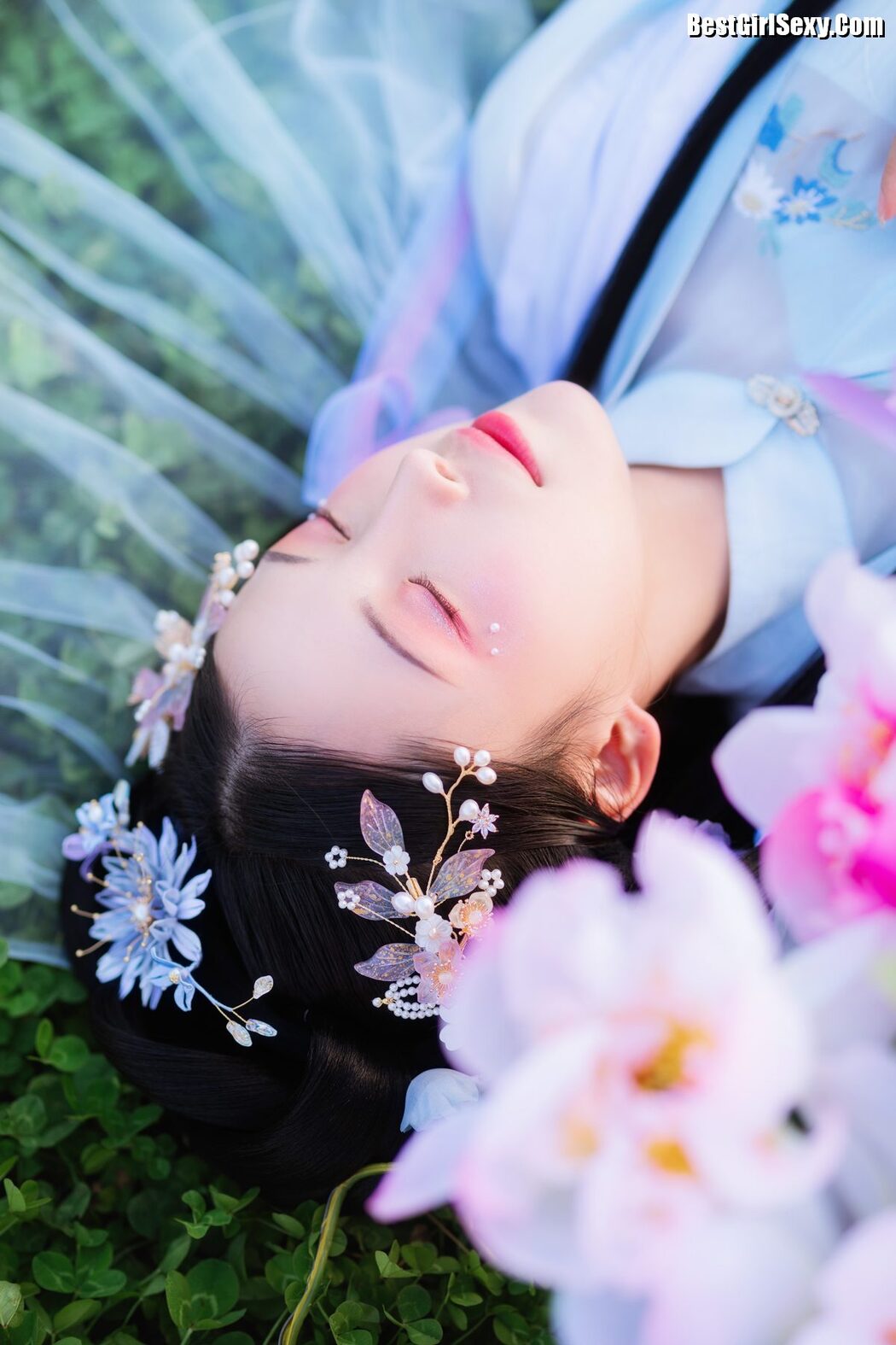YiTuYu艺图语 Vol.4069 Yi Xiao Zhi Zhi Zhi Zhi