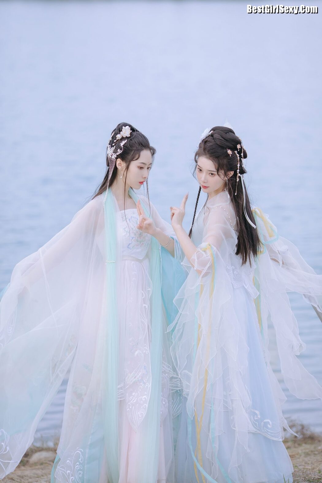YiTuYu艺图语 Vol.4105 Chu Yuan Yuan