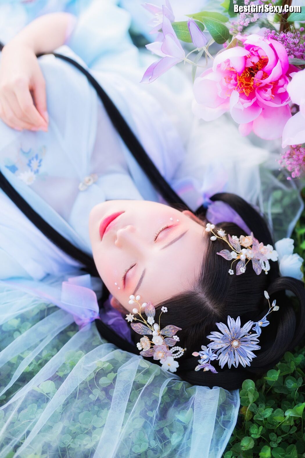 YiTuYu艺图语 Vol.4069 Yi Xiao Zhi Zhi Zhi Zhi