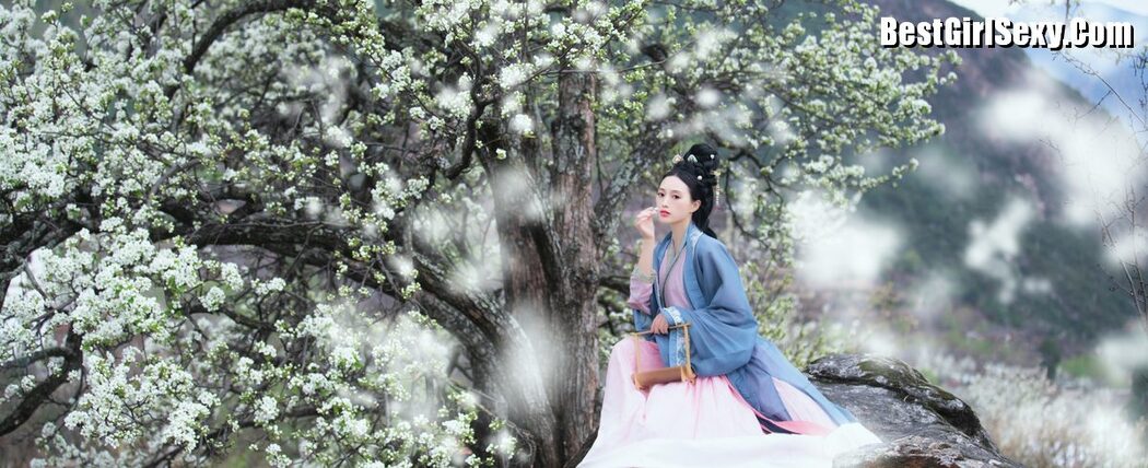 YiTuYu艺图语 Vol.3999 Wei Wei