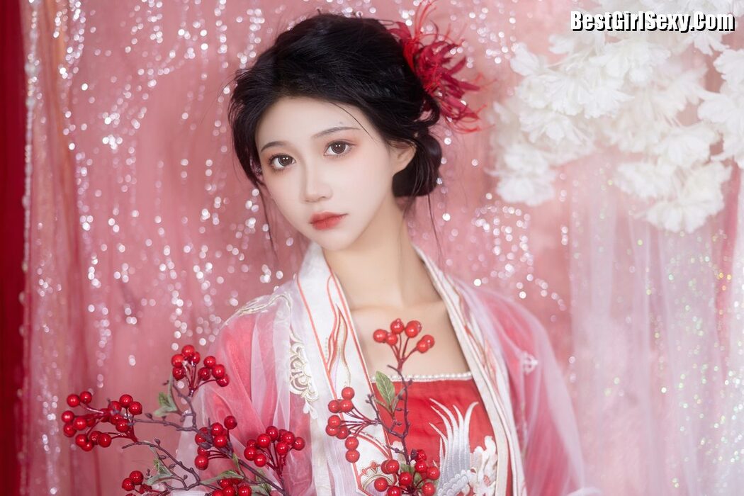 YiTuYu艺图语 Vol.4080 Qi Luo Sheng De Xiao Su Su