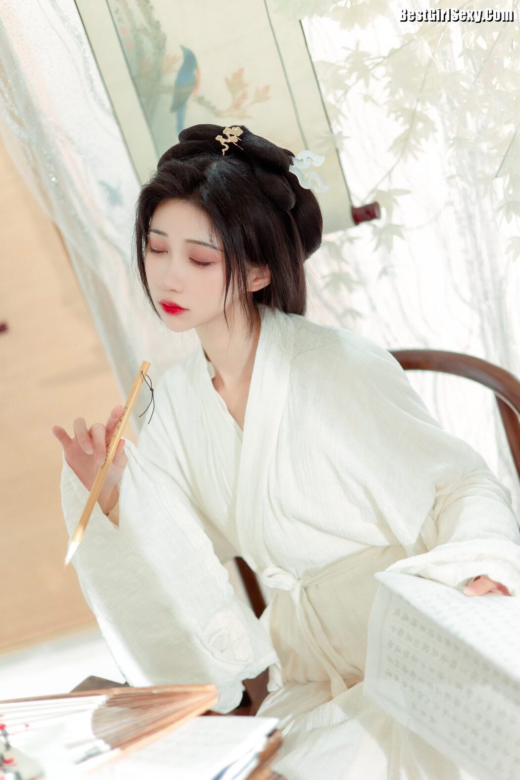 YiTuYu艺图语 Vol.4126 Qi Luo Sheng De Xiao Su Su