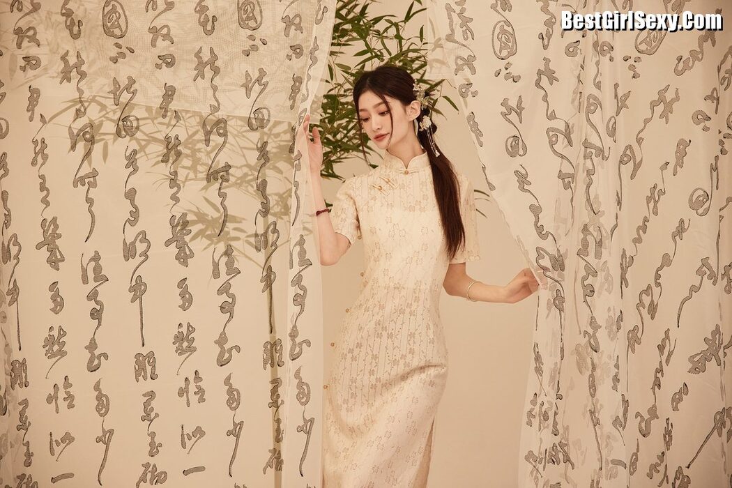 YiTuYu艺图语 Vol.4084 Xiao Duo Duo Yao Bao Fu