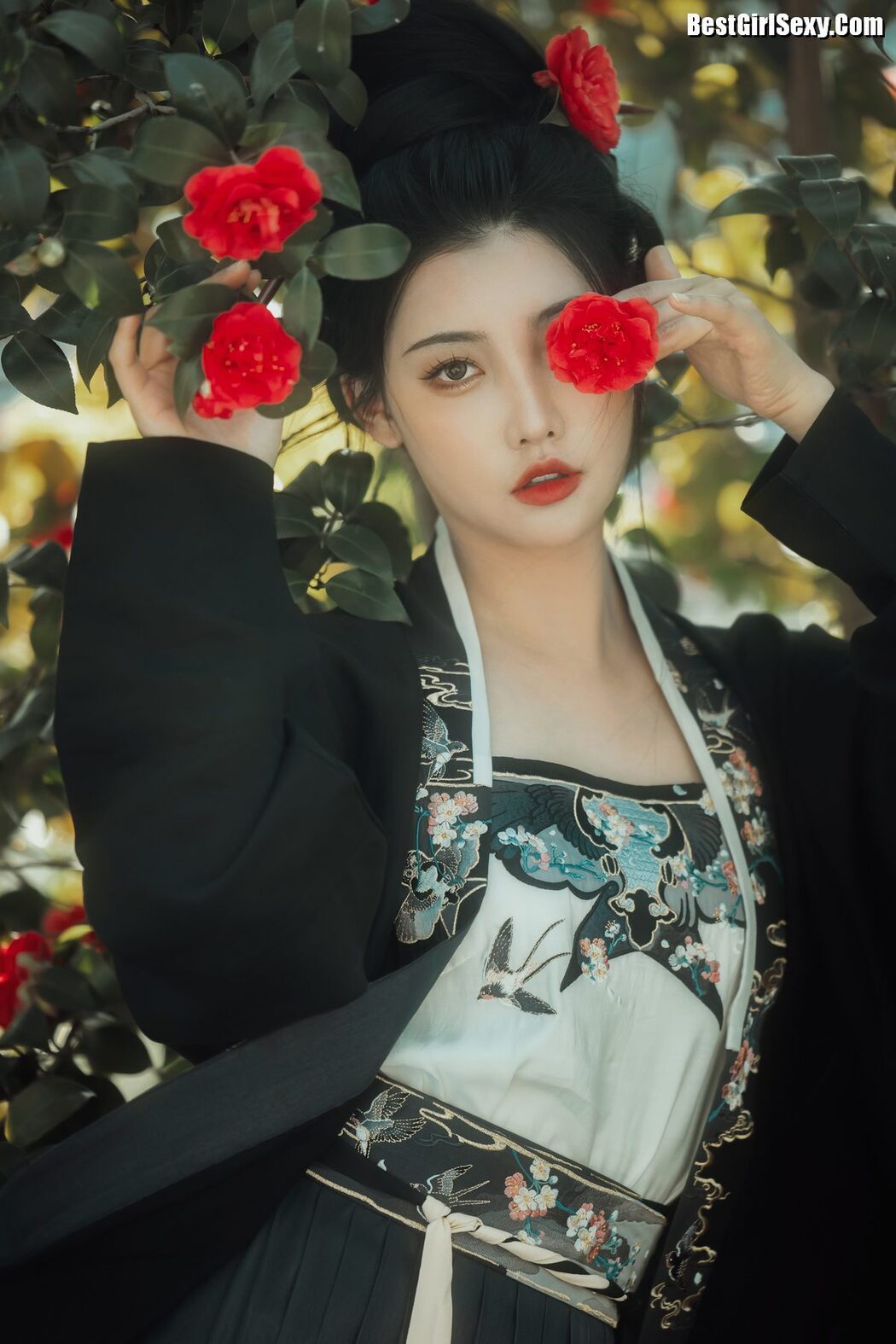 YiTuYu艺图语 Vol.4004 Su Su