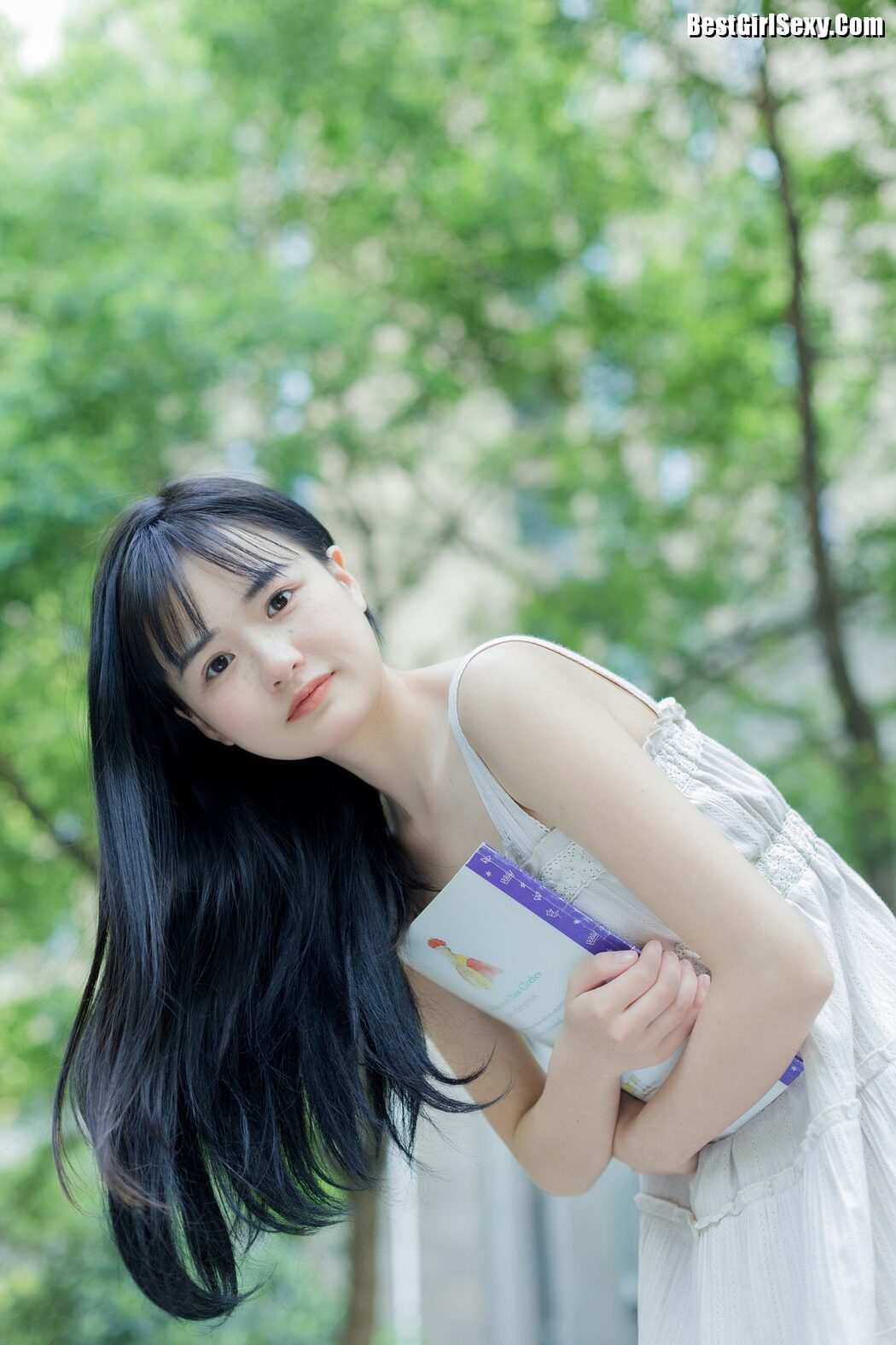 YiTuYu艺图语 Vol.4045 Xiao Yi Mei Mei Cute