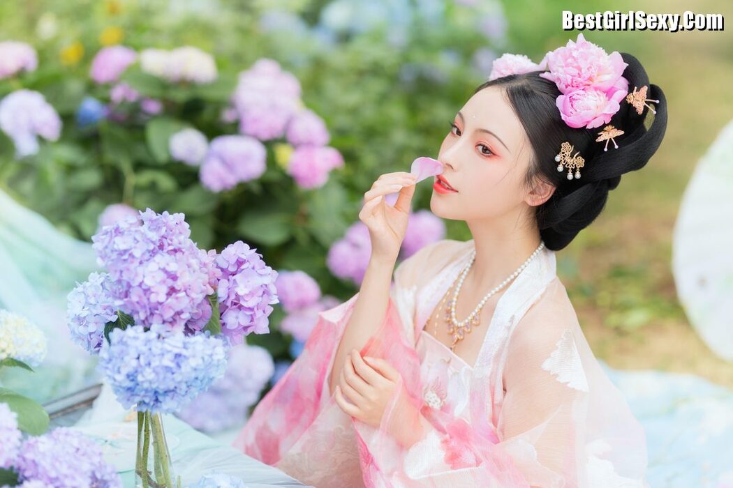YiTuYu艺图语 Vol.4054 Yi Xiao Zhi Zhi Zhi Zhi