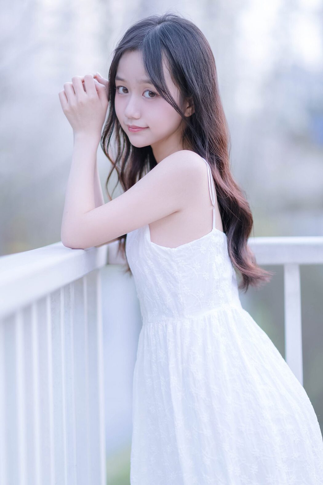 YiTuYu艺图语 Vol.4043 Jing Yi Cover Photo