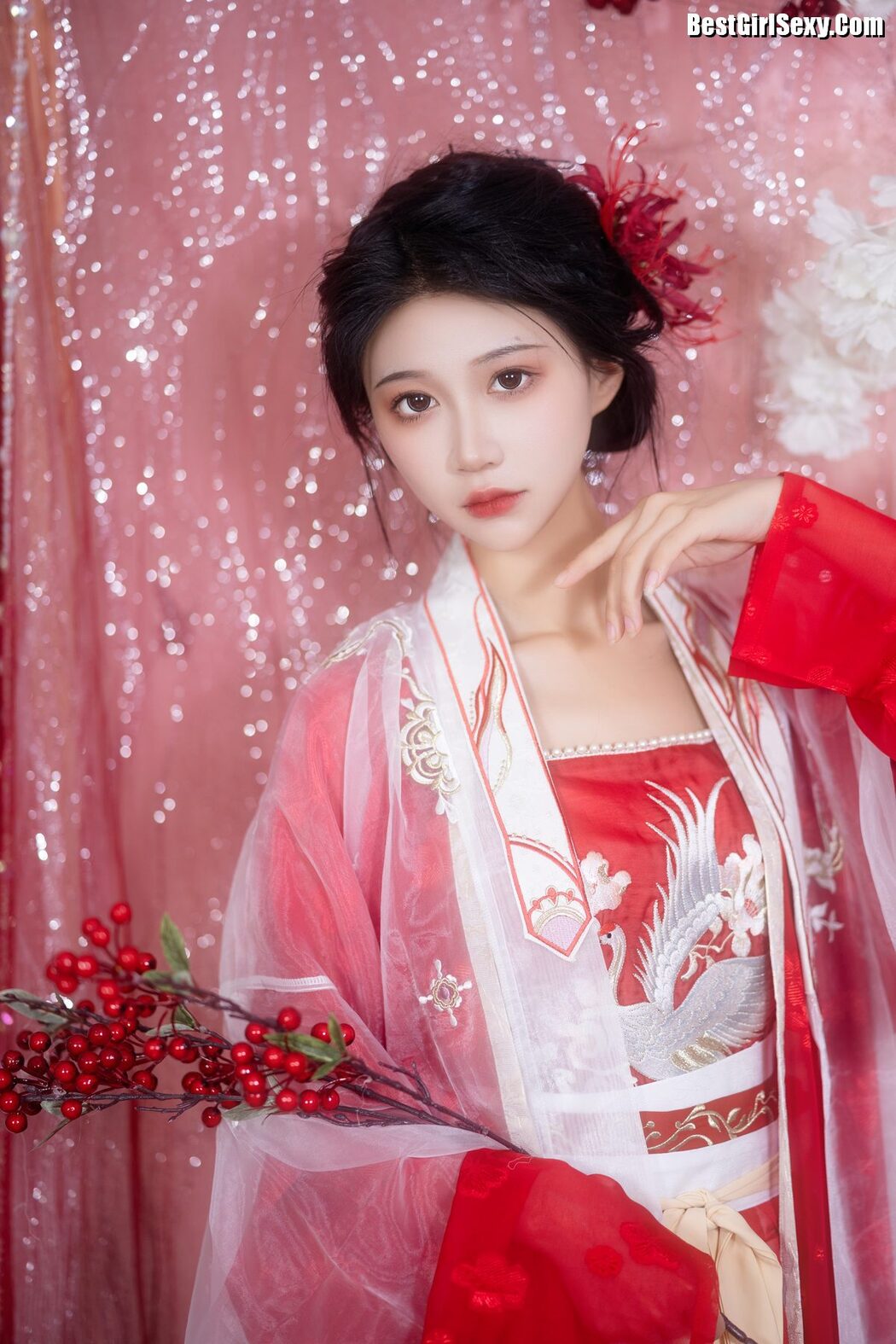 YiTuYu艺图语 Vol.4080 Qi Luo Sheng De Xiao Su Su