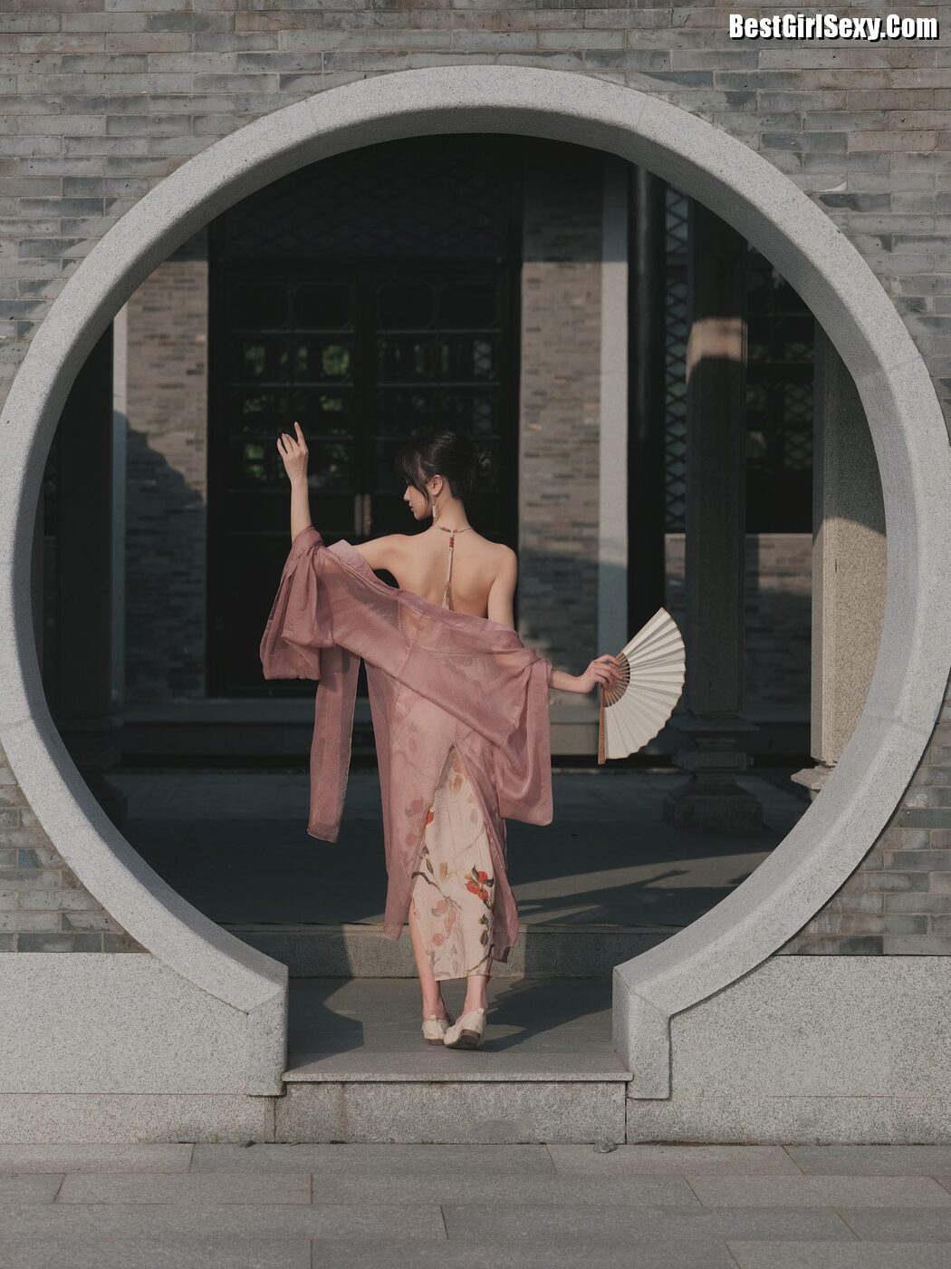 YiTuYu艺图语 Vol.4127 Da Wai Wai Ge