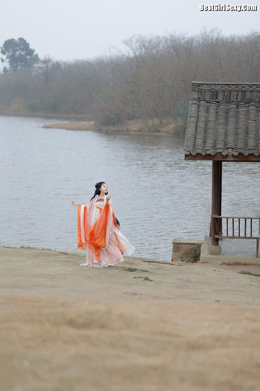 YiTuYu艺图语 Vol.4048 Jun Yin Lan