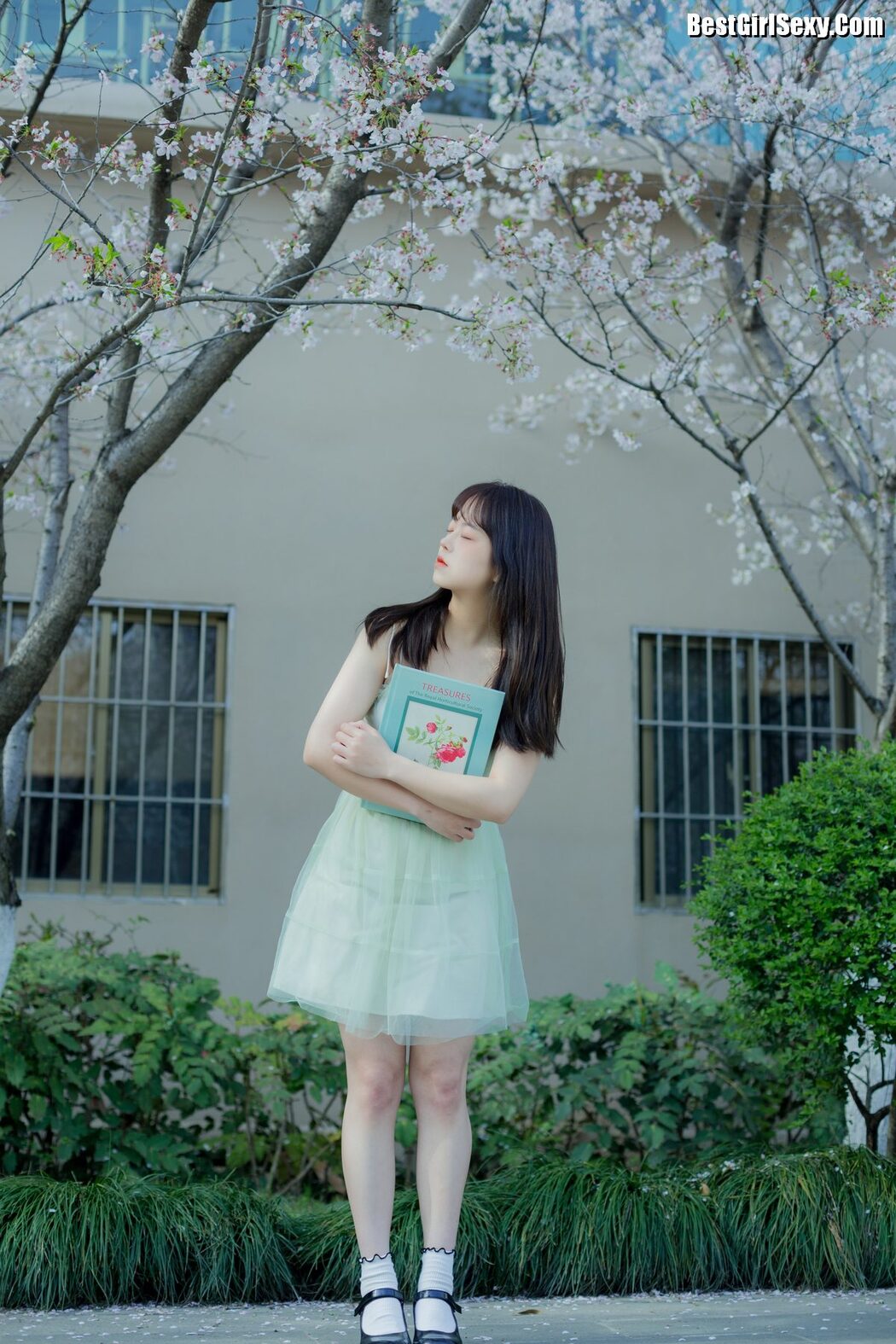 YiTuYu艺图语 Vol.4075 Ha Ji Ma Hua