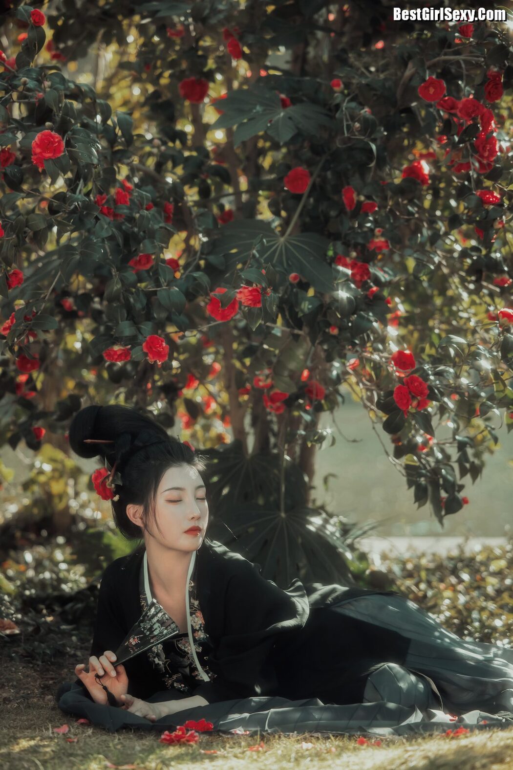 YiTuYu艺图语 Vol.4004 Su Su