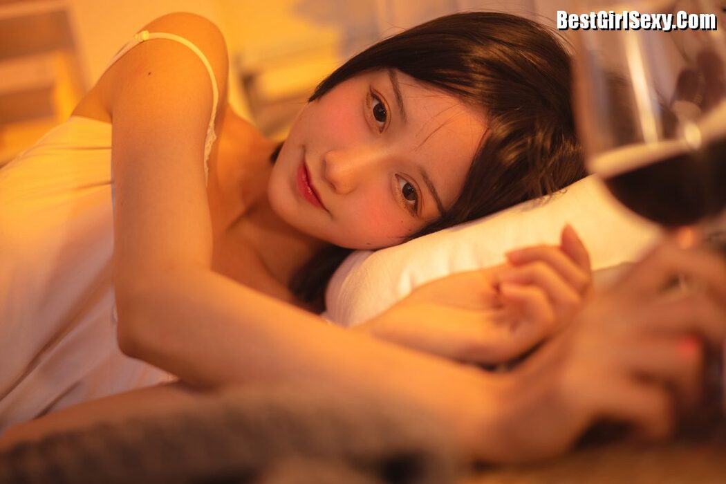 YiTuYu艺图语 Vol.4039 Mu Mian Mian VWV