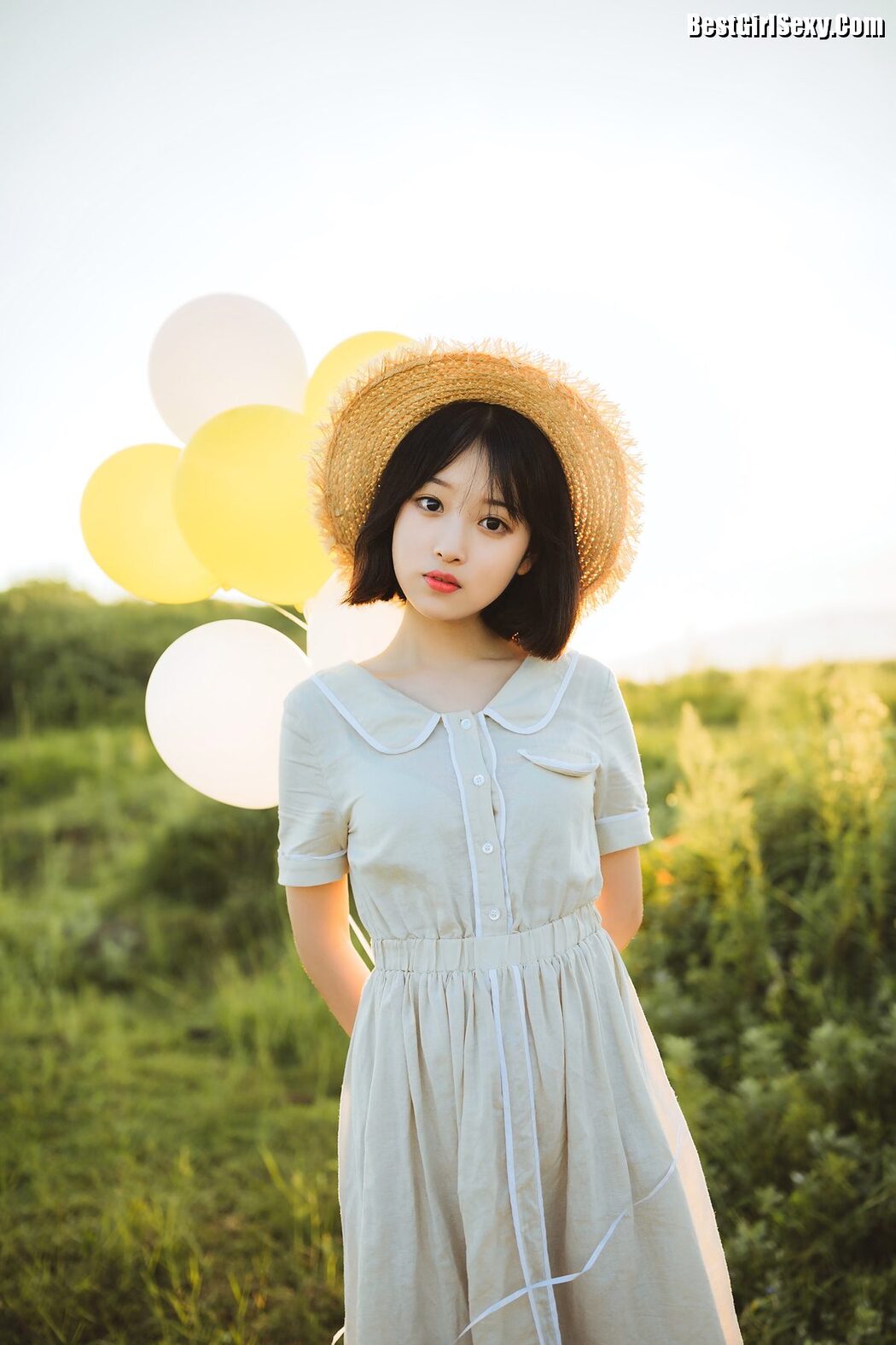 YiTuYu艺图语 Vol.4076 Si Yue Qing Xia