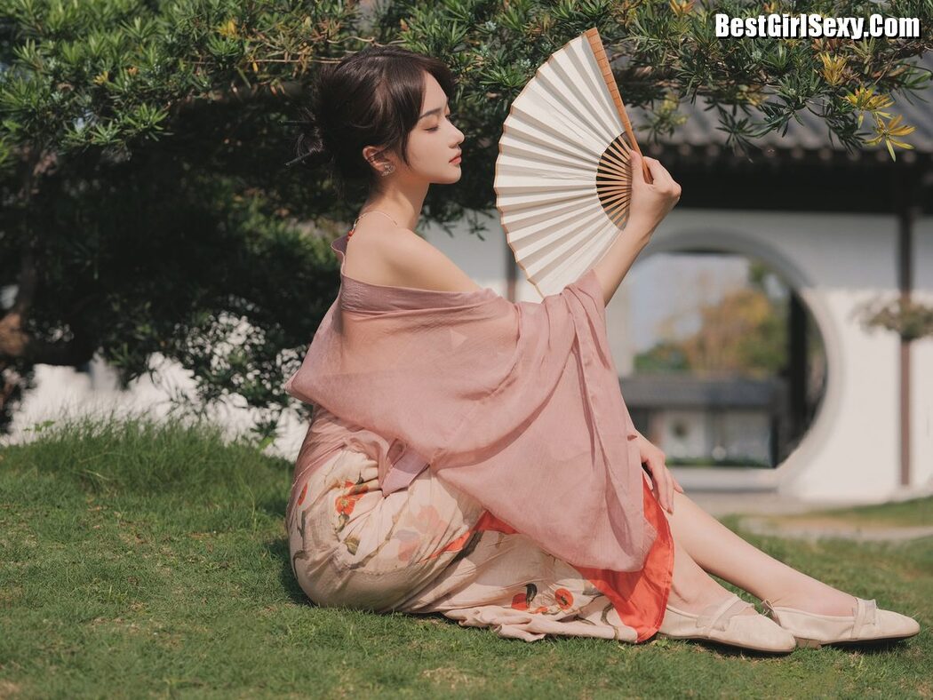 YiTuYu艺图语 Vol.4127 Da Wai Wai Ge