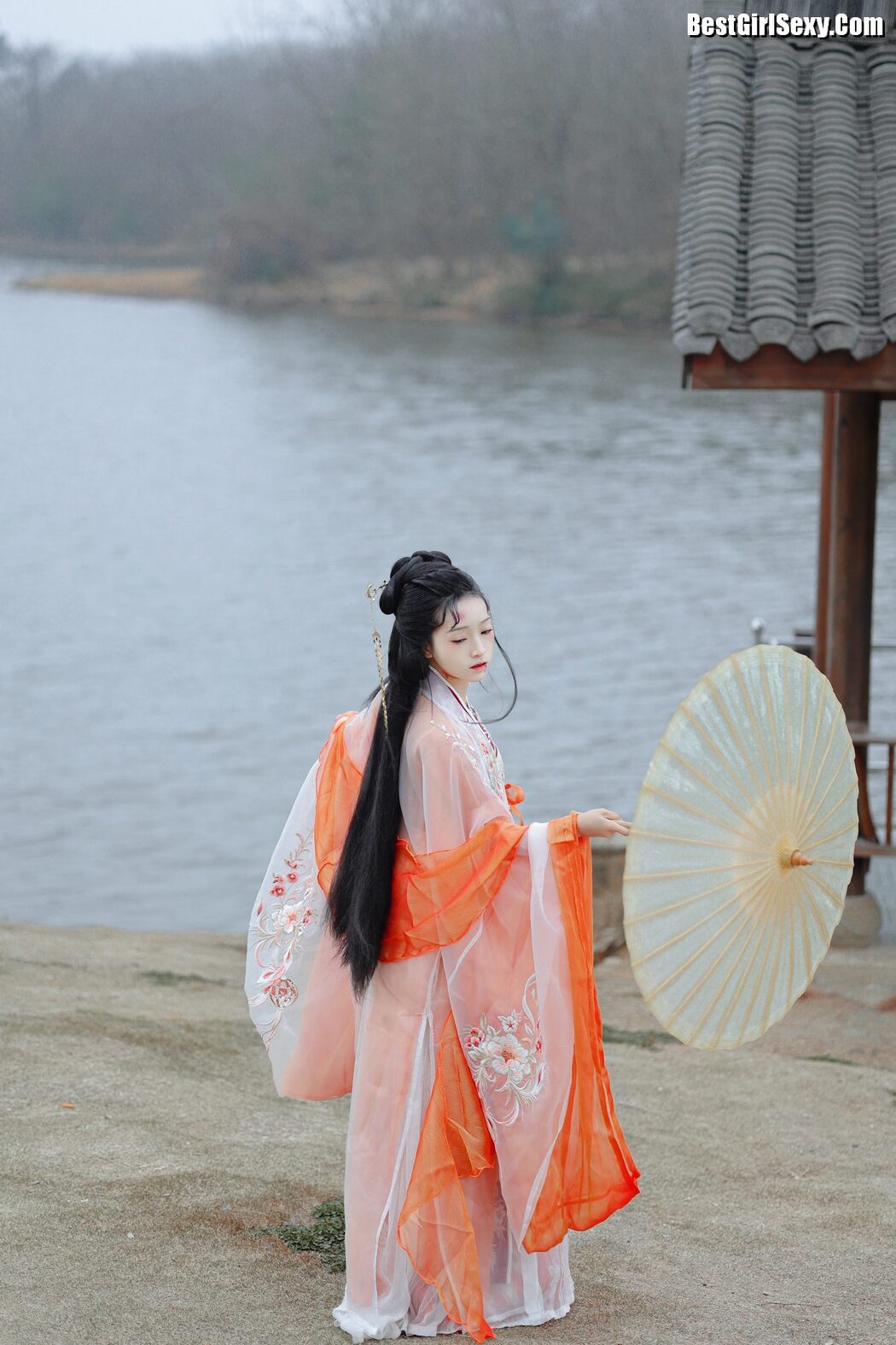 YiTuYu艺图语 Vol.4048 Jun Yin Lan