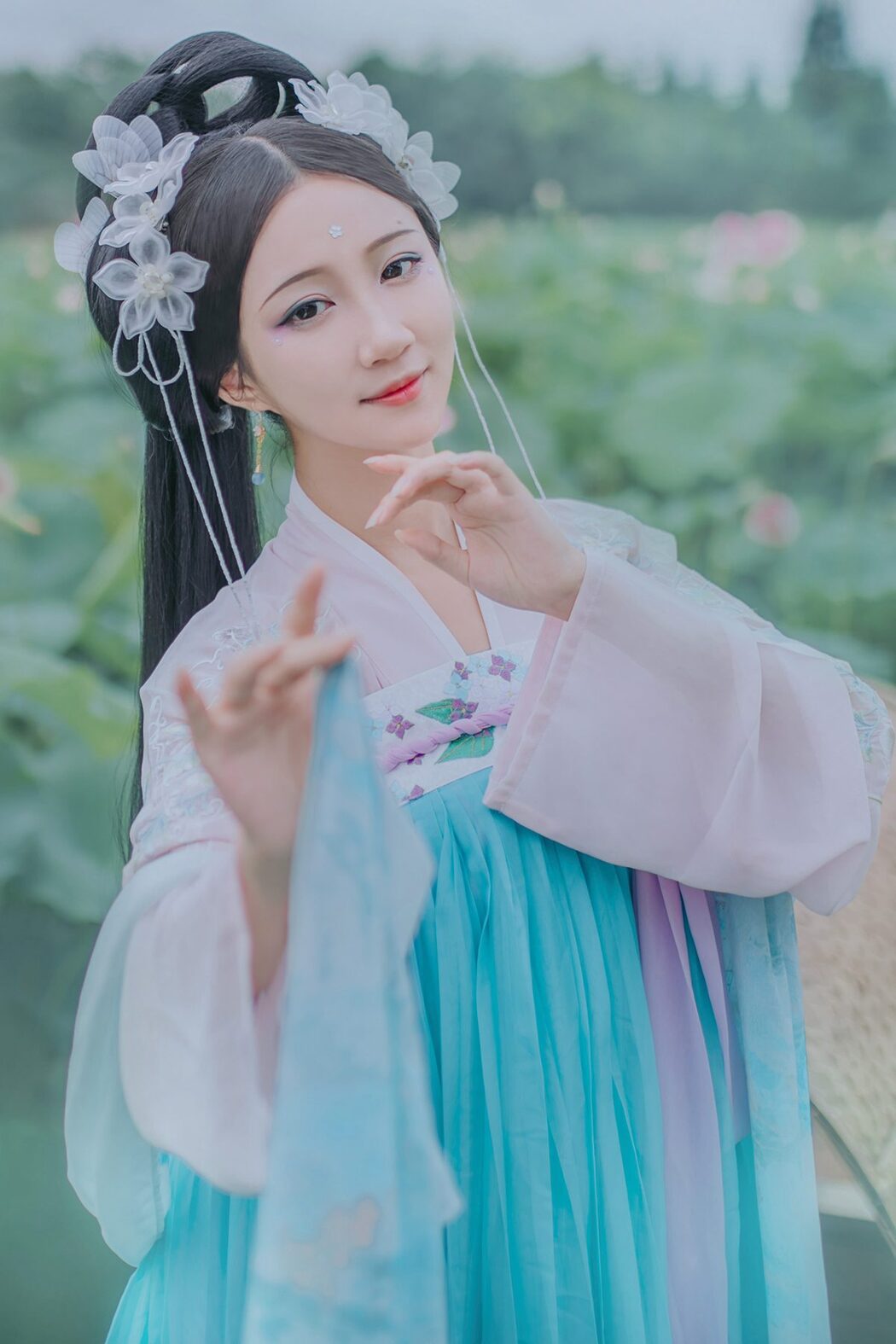 YiTuYu艺图语 Vol.4165 Qi Luo Sheng De Xiao Su Su Cover Photo