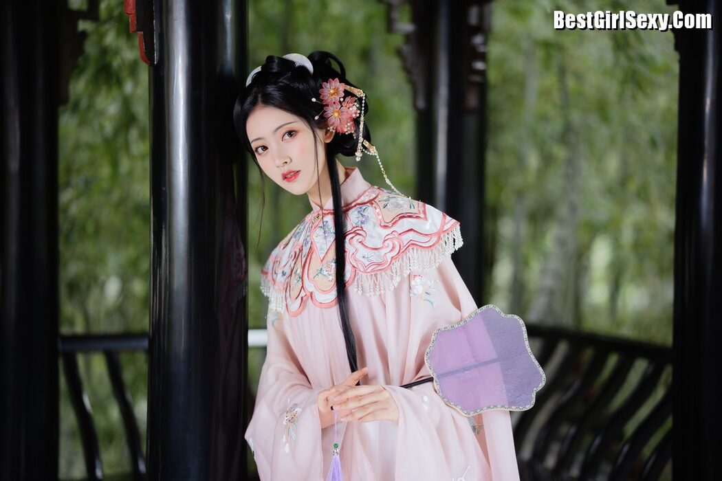 YiTuYu艺图语 Vol.4107 Lin Aki Nai