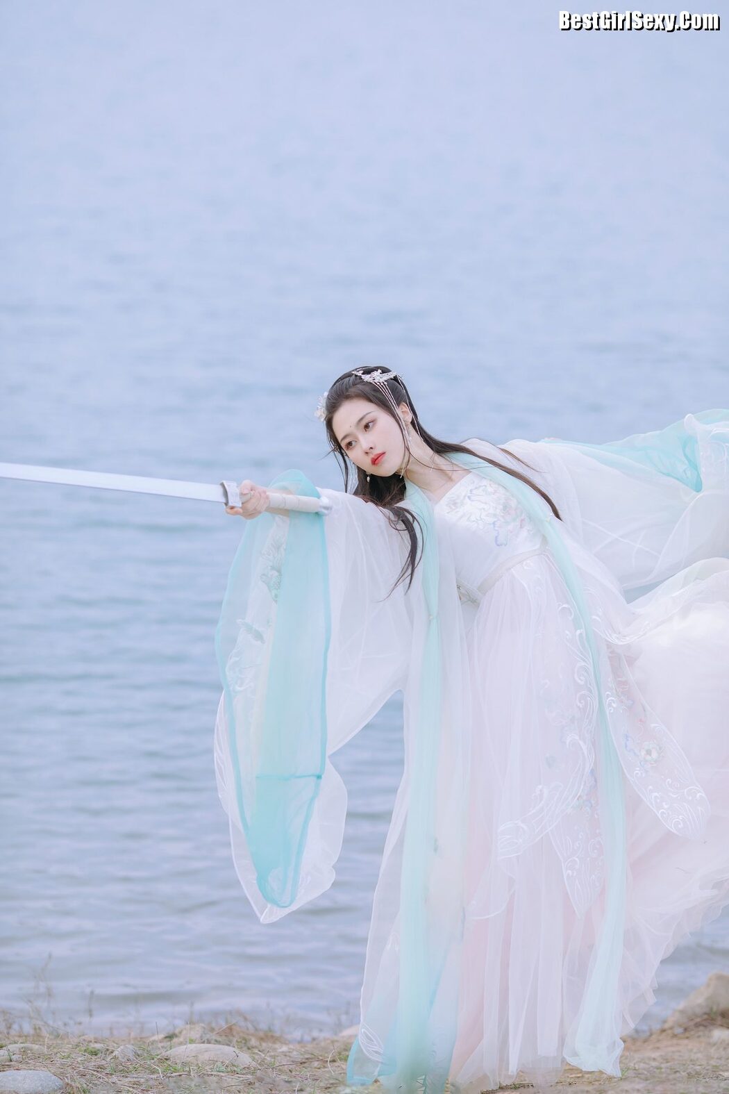 YiTuYu艺图语 Vol.4105 Chu Yuan Yuan
