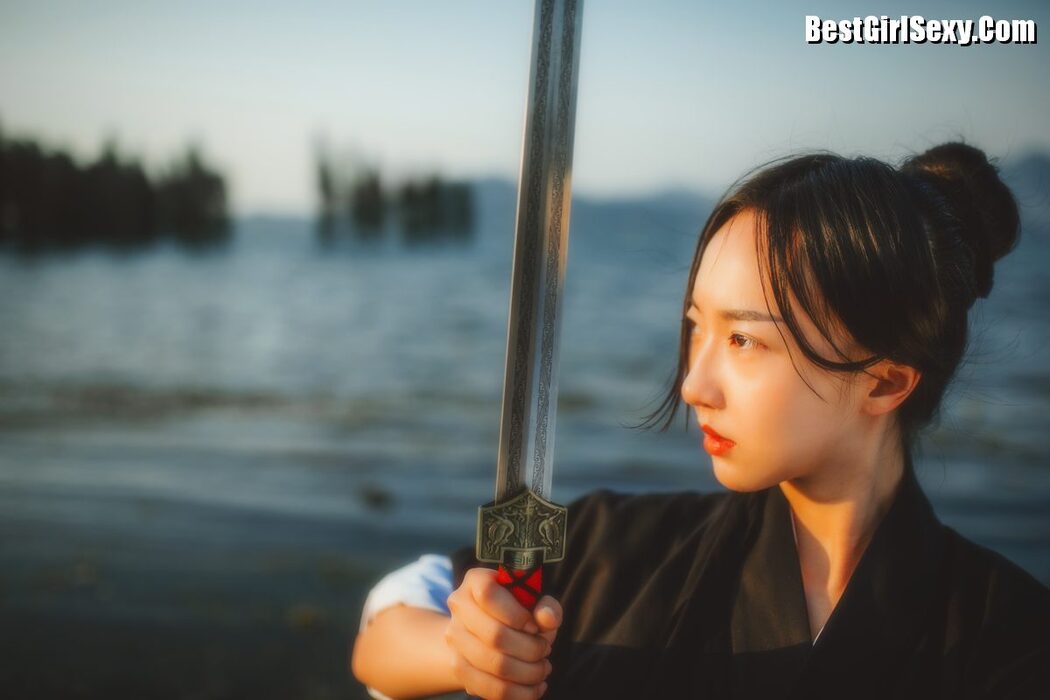 YiTuYu艺图语 Vol.4081 Pi Pi De Chao Ren Jie Jie