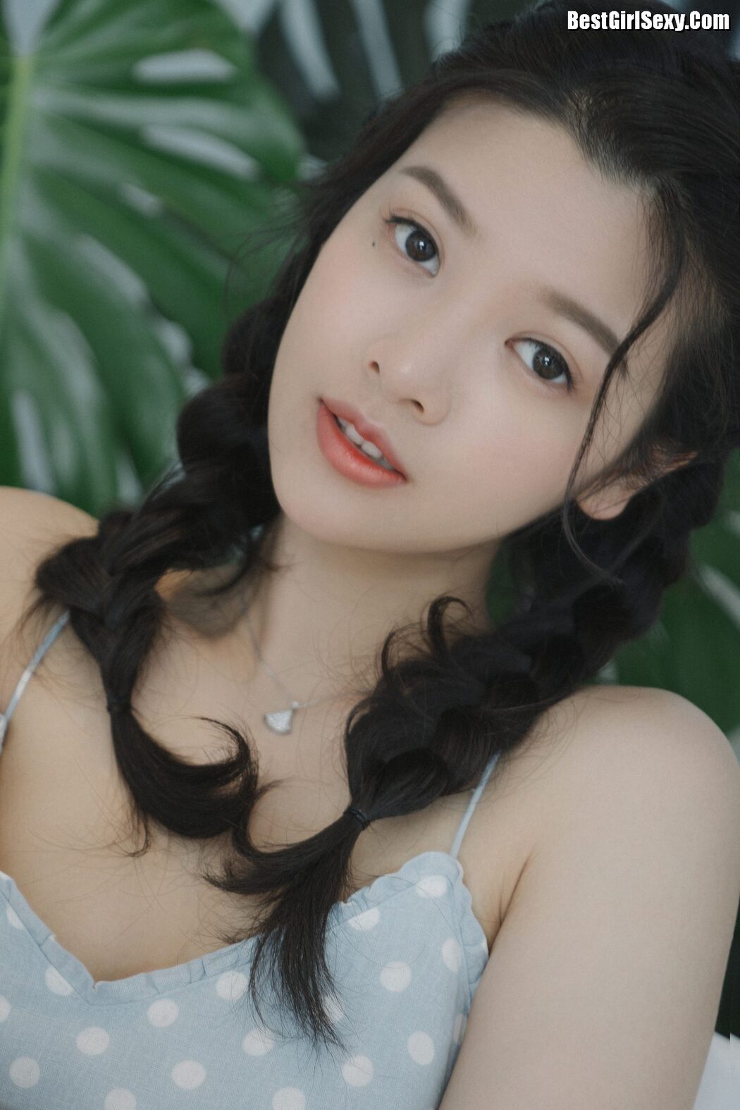 YiTuYu艺图语 Vol.4118 Miao Miao Miao Shi Jin Er Ya