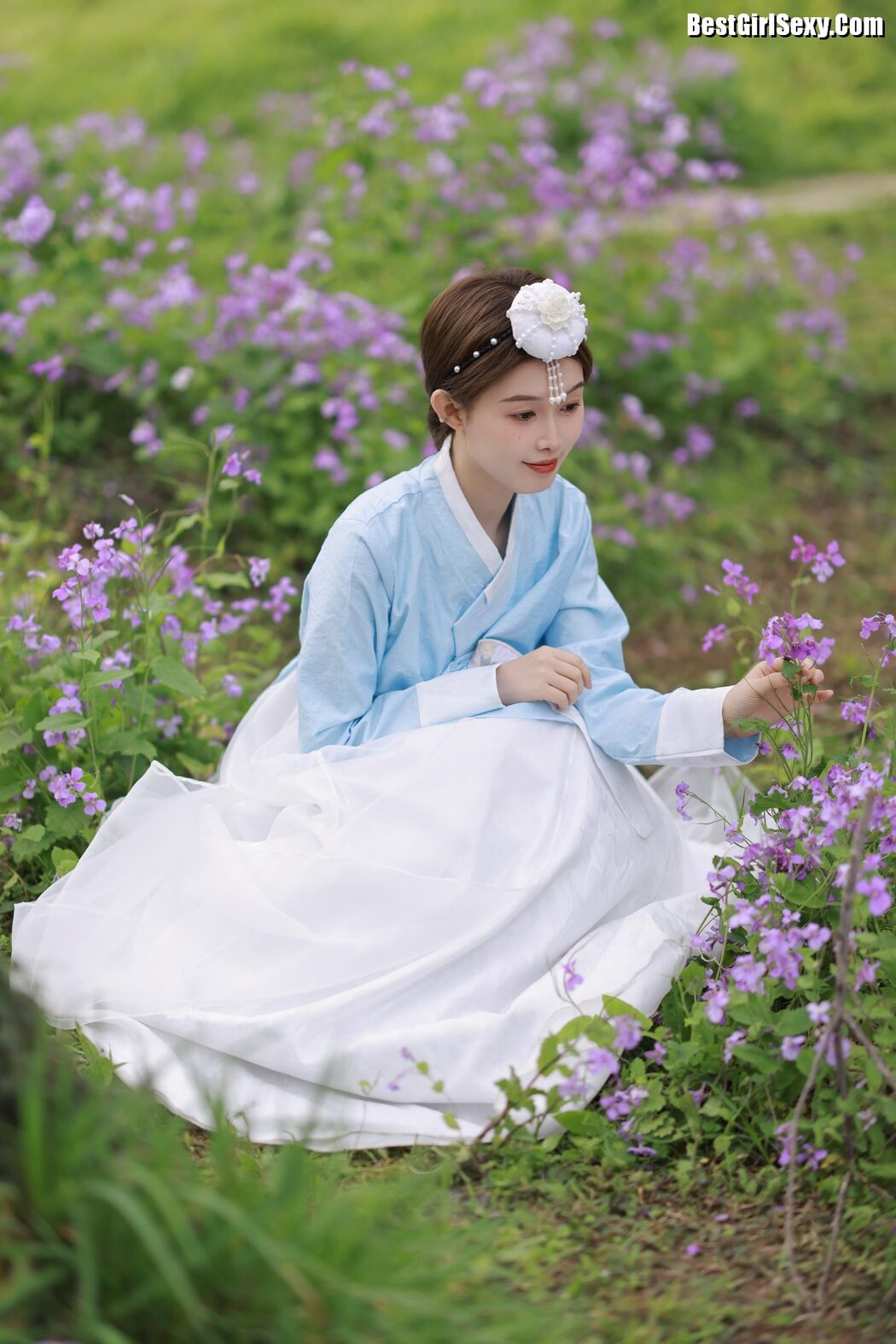 YiTuYu艺图语 Vol.4104 Suan Nai Jia Xin Hao hao Ci