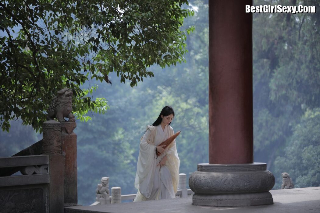 YiTuYu艺图语 Vol.4034 Su Mei Zai Lu Shang