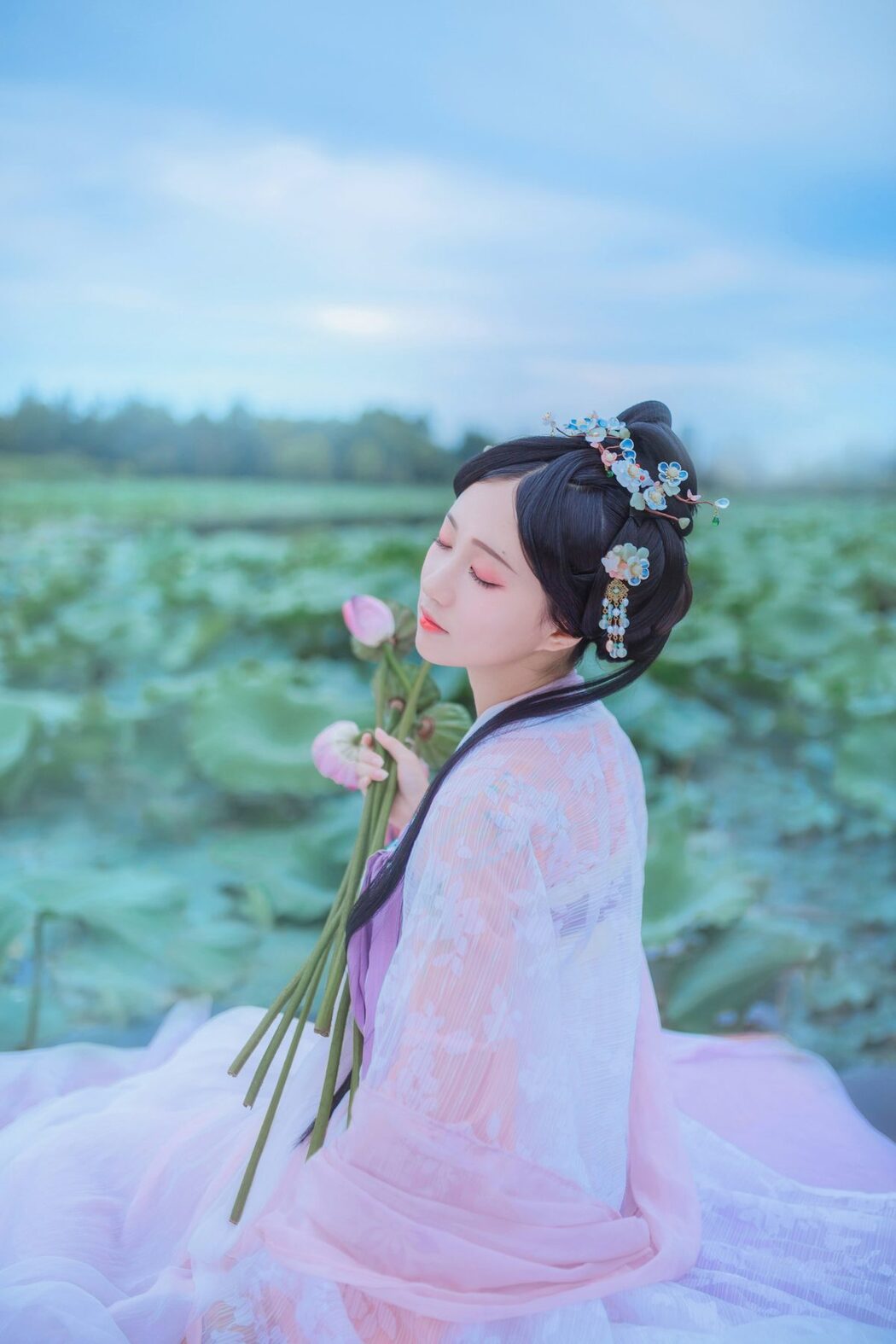 YiTuYu艺图语 Vol.4138 Qi Luo Sheng De Xiao Su Su