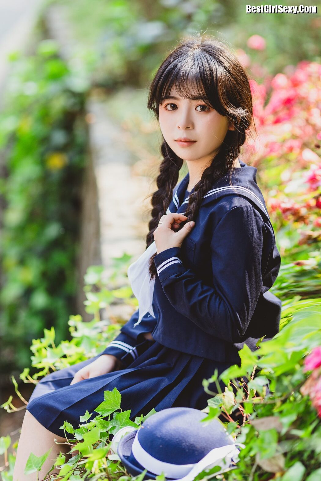 YiTuYu艺图语 Vol.4114 Shi Xiao Bai O