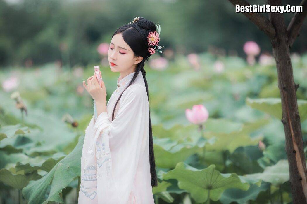 YiTuYu艺图语 Vol.4121 Qi Luo Sheng De Xiao Su Su