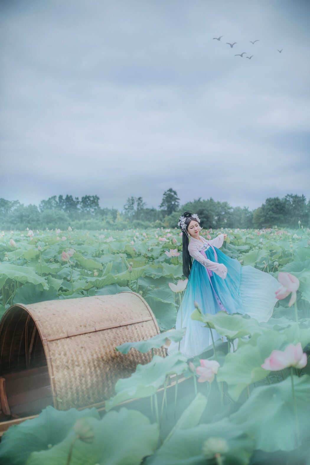 YiTuYu艺图语 Vol.4165 Qi Luo Sheng De Xiao Su Su