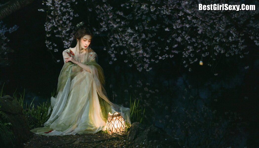 YiTuYu艺图语 Vol.4025 Shu Li