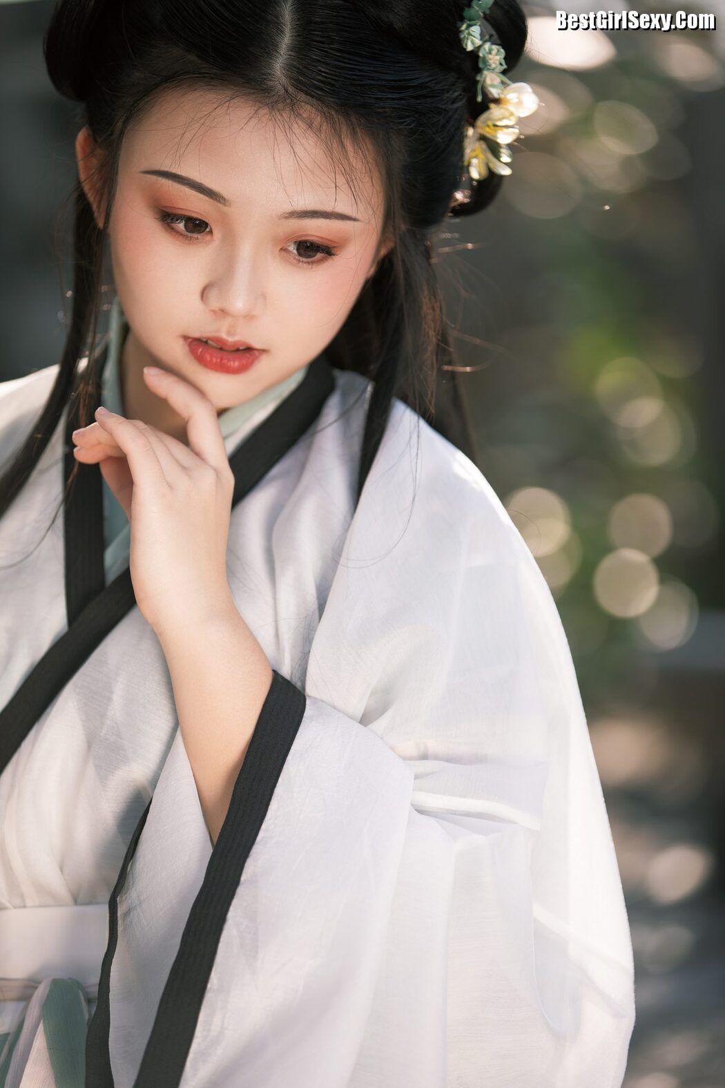 YiTuYu艺图语 Vol.4124 Xiao Jin