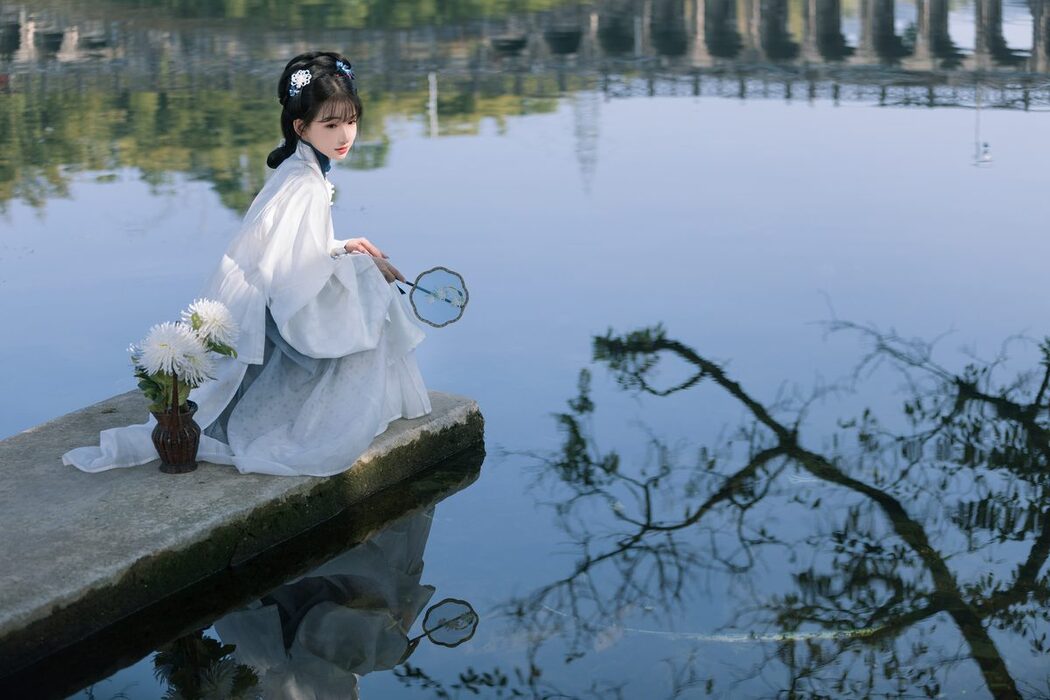 YiTuYu艺图语 Vol.4161 Wu Yue Tu