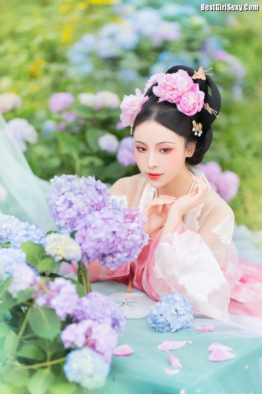 YiTuYu艺图语 Vol.4054 Yi Xiao Zhi Zhi Zhi Zhi