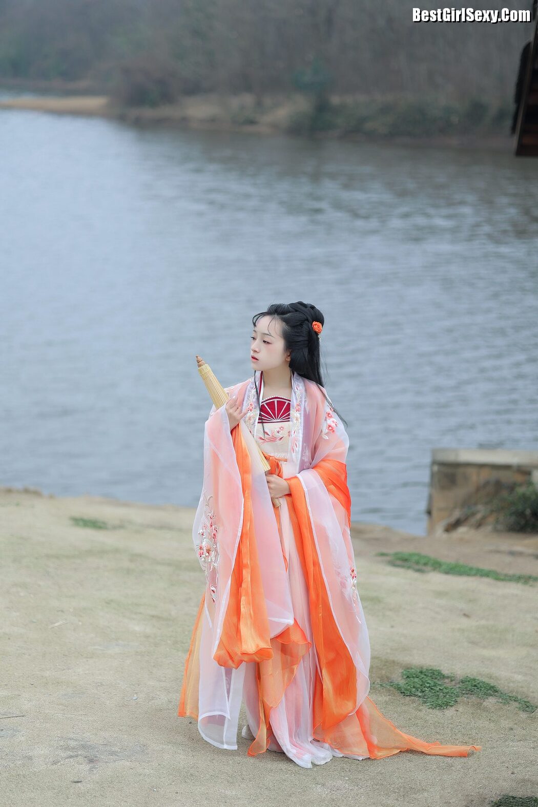 YiTuYu艺图语 Vol.4048 Jun Yin Lan