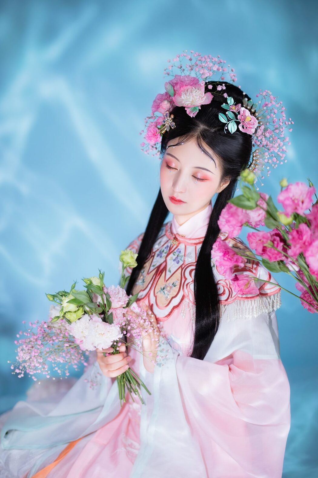 YiTuYu艺图语 Vol.4153 Pei Pei