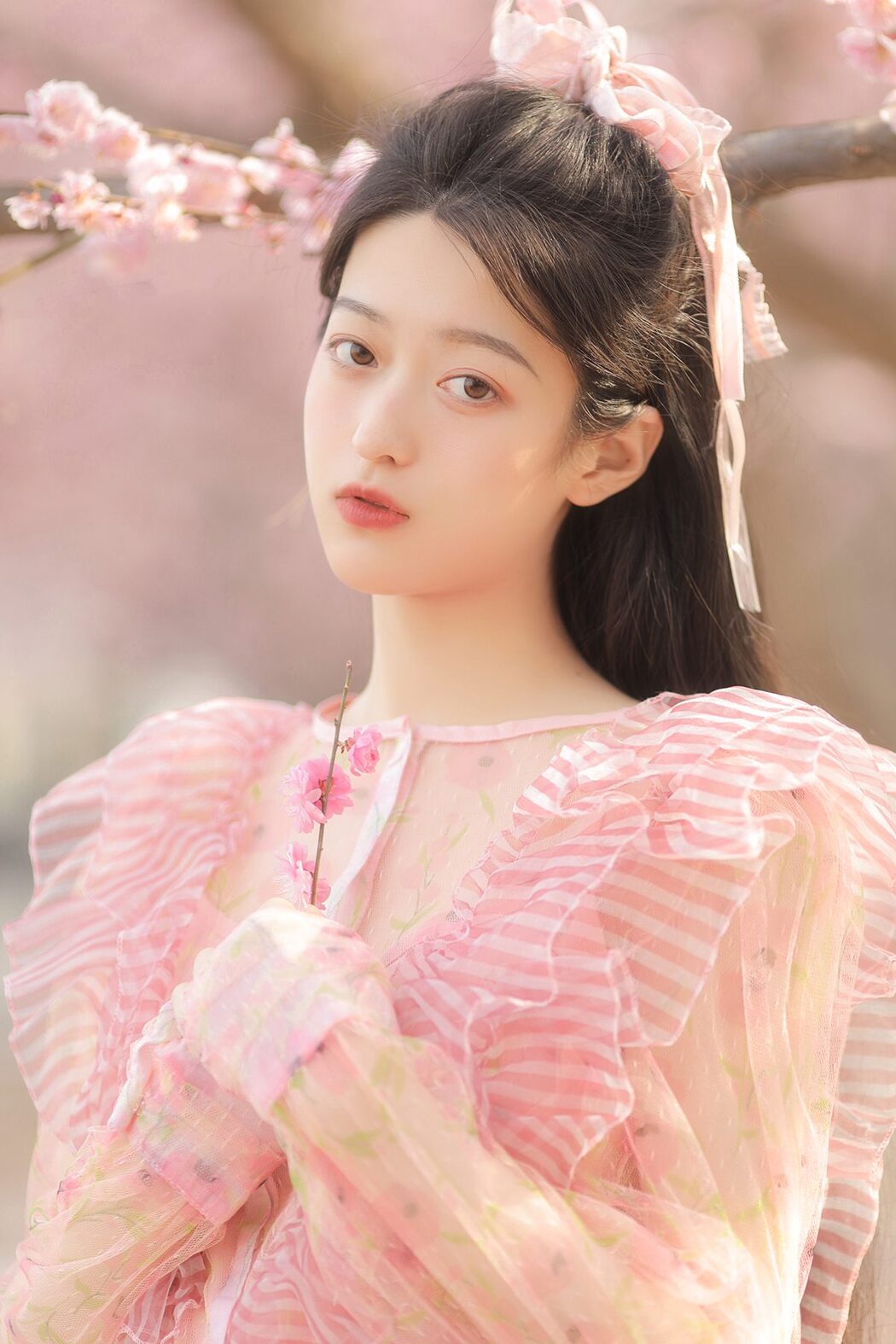 YiTuYu艺图语 Vol.4074 Li You Cover Photo