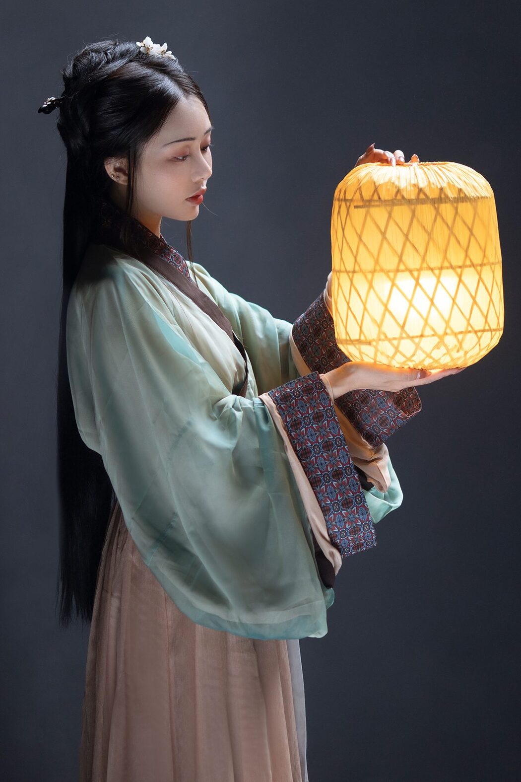 YiTuYu艺图语 Vol.4031 Su Mei Zai Lu Shang Cover Photo