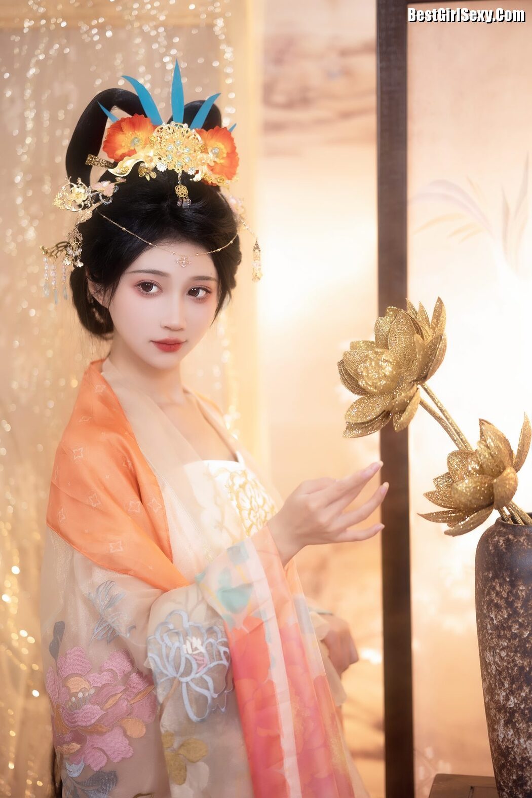 YiTuYu艺图语 Vol.4005 Qi Luo Sheng De Xiao Su Su
