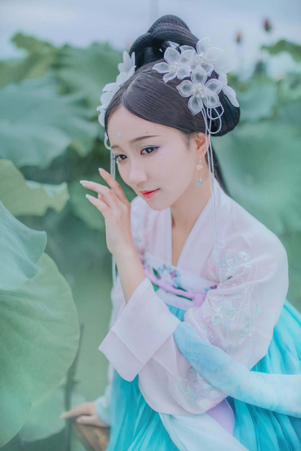 YiTuYu艺图语 Vol.4165 Qi Luo Sheng De Xiao Su Su
