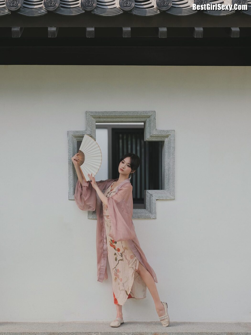 YiTuYu艺图语 Vol.4127 Da Wai Wai Ge