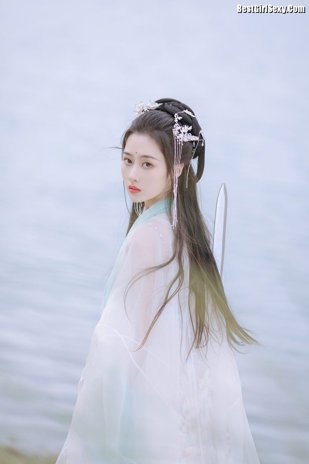YiTuYu艺图语 Vol.4105 Chu Yuan Yuan