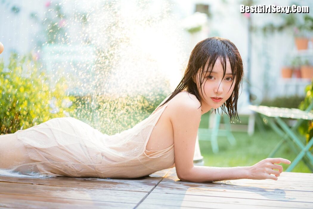 YiTuYu艺图语 Vol.4012 Mu Mian Mian VWV