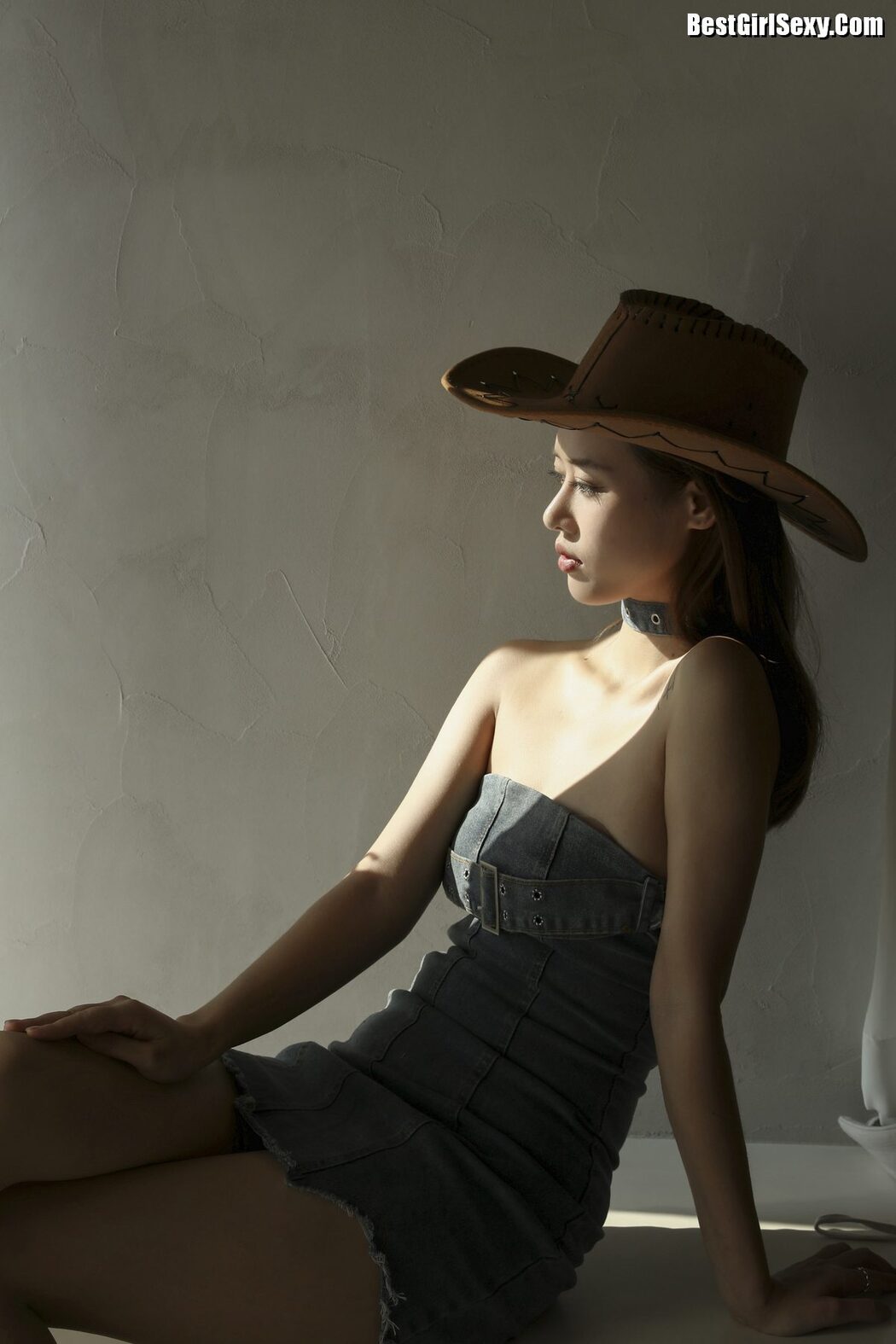YiTuYu艺图语 Vol.4106 Chenaling_cl