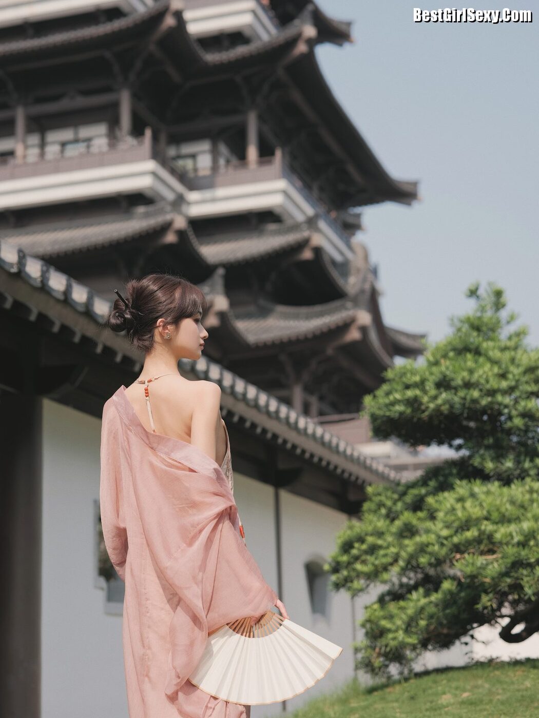 YiTuYu艺图语 Vol.4127 Da Wai Wai Ge