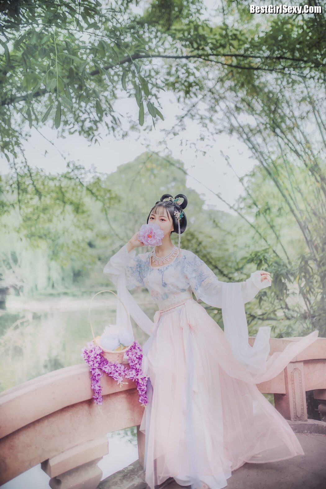 YiTuYu艺图语 Vol.4095 Qi Luo Sheng De Xiao Su Su