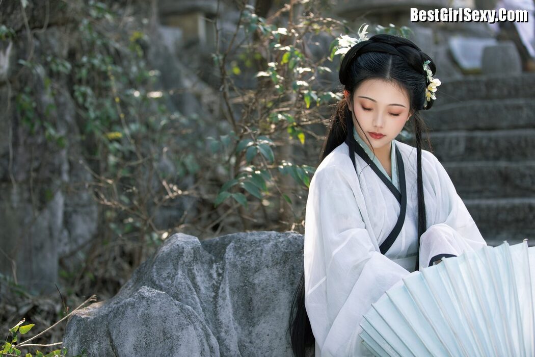 YiTuYu艺图语 Vol.4124 Xiao Jin